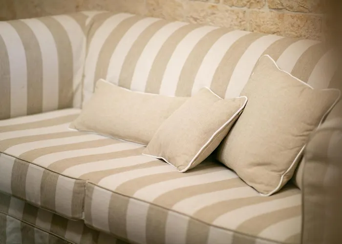 Dimore Nel Tempo - Widespread Homes & Trulli *